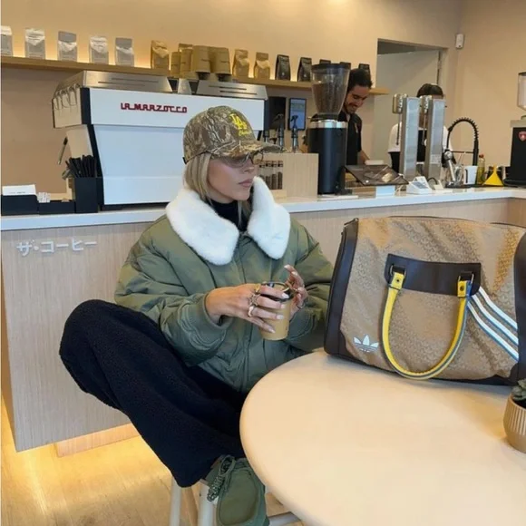 Camo hat - Picture 1 of 7